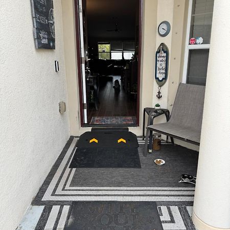 Ruskin Fl Private 2 Bdrm 1 Bath Suite Common Areas Shared With Host And Cat Dış mekan fotoğraf