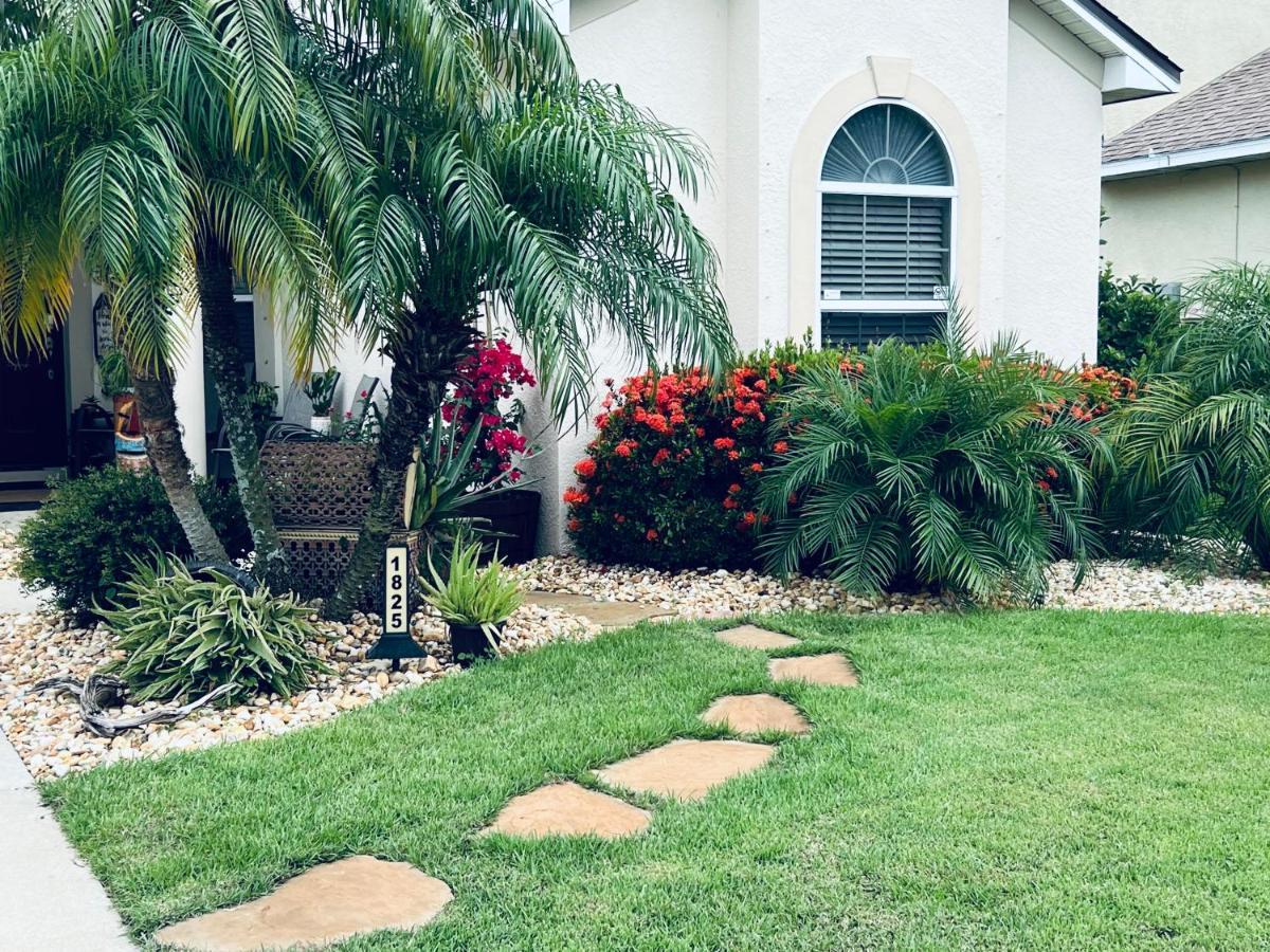 Ruskin Fl Private 2 Bdrm 1 Bath Suite Common Areas Shared With Host And Cat Dış mekan fotoğraf