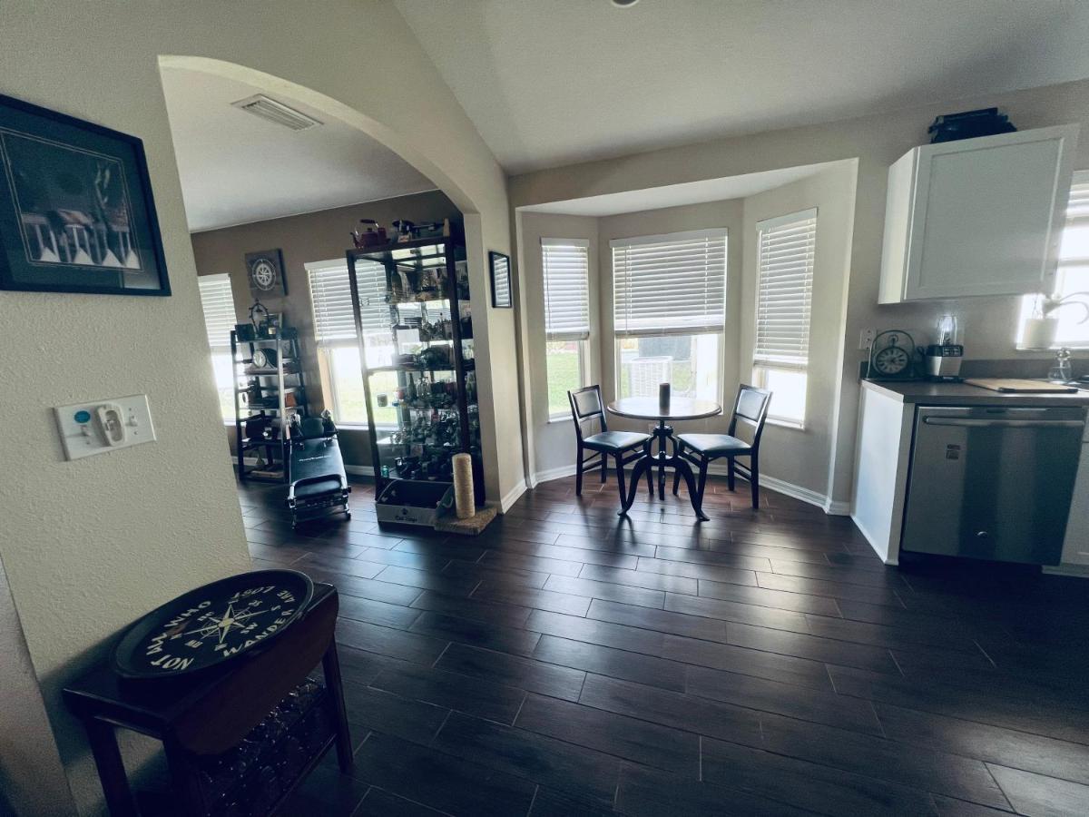 Ruskin Fl Private 2 Bdrm 1 Bath Suite Common Areas Shared With Host And Cat Dış mekan fotoğraf