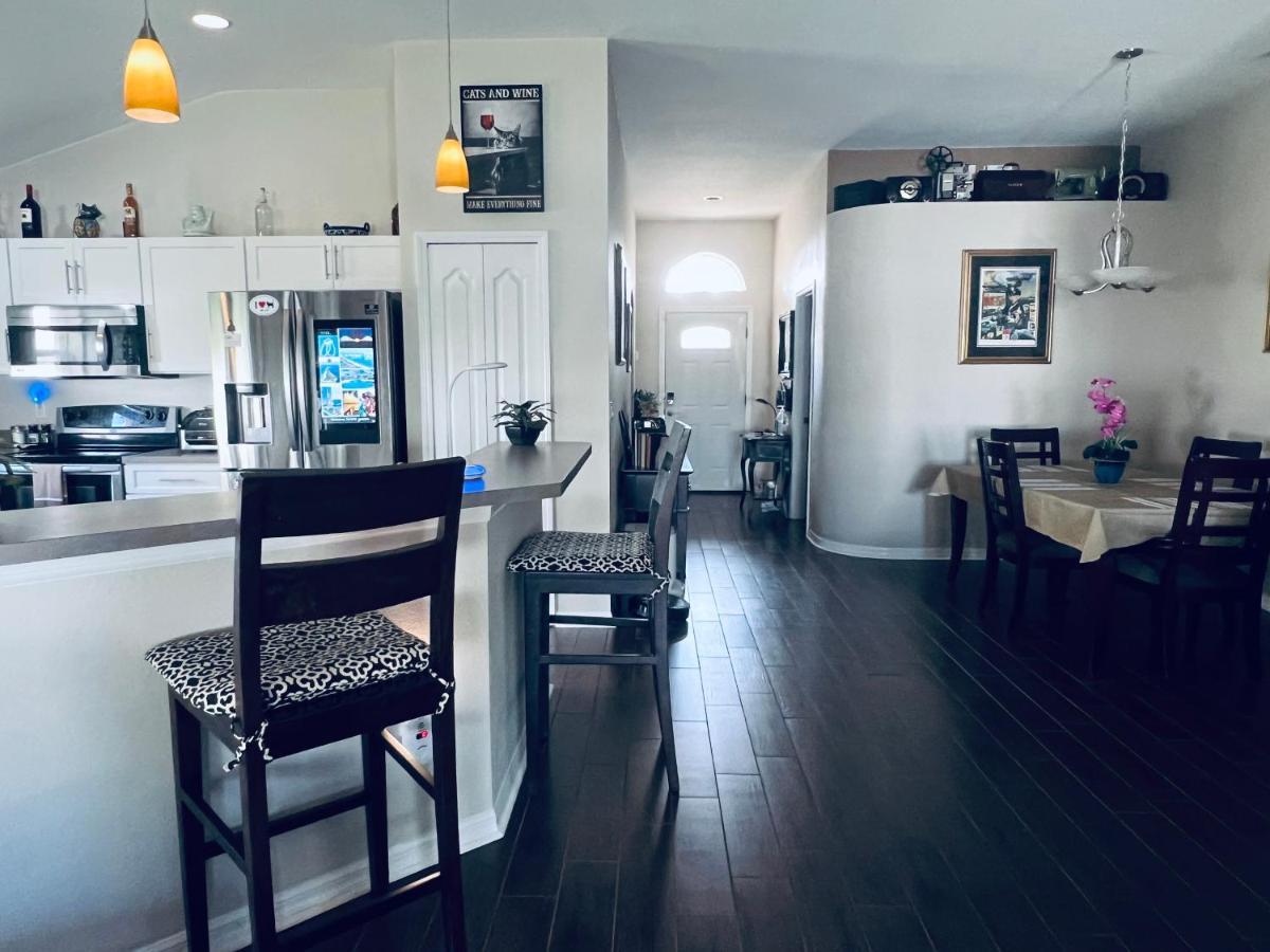 Ruskin Fl Private 2 Bdrm 1 Bath Suite Common Areas Shared With Host And Cat Dış mekan fotoğraf