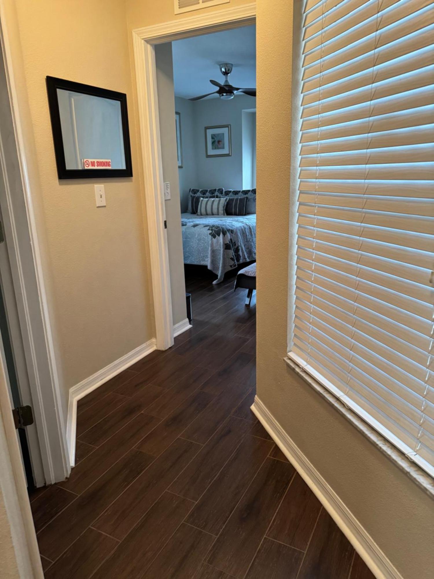 Ruskin Fl Private 2 Bdrm 1 Bath Suite Common Areas Shared With Host And Cat Dış mekan fotoğraf